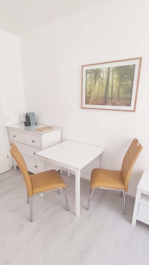 Gemuetliche Zweiraumwohnung In Ruhelage Vienna Luaran gambar